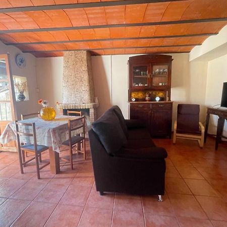 Casa Del Bueno Apartment Peralta de la Sal Ngoại thất bức ảnh